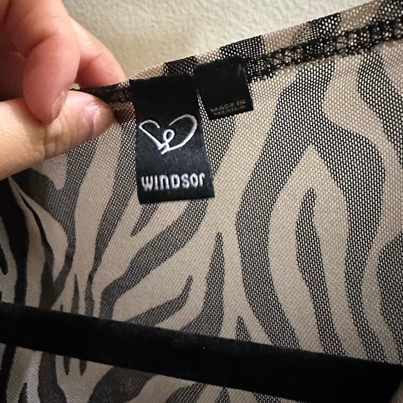 Zebra Wrap - Picture 2 of 3